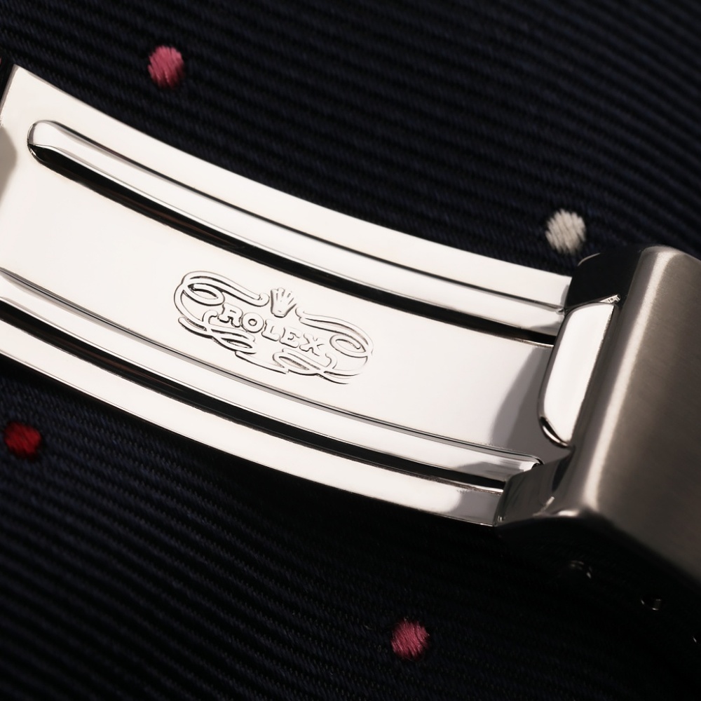 Rolex31mm SS Purple Dial Custom Diamonds - Picture 5 of 7